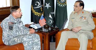 General David Petraeus meets Army Chief Kiyani
